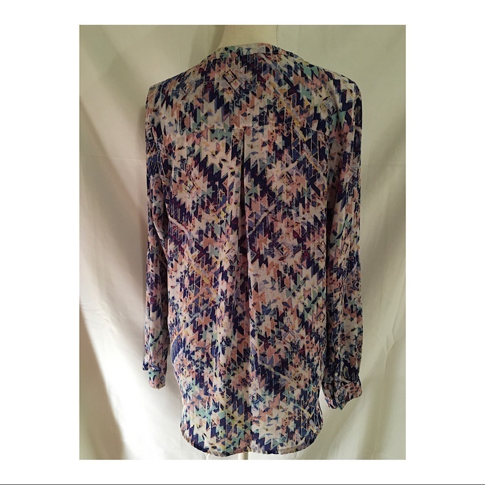 PINK ROSE PULLOVER BLOUSE - Picture 4 of 5
